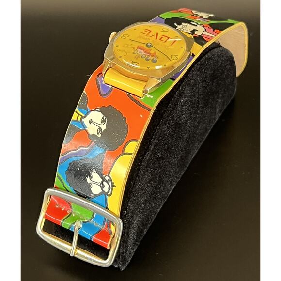 The Beatles Yellow Submarine "Love" Watch By Sheffield 1968 Extremely RARE - Picture 2 of 13